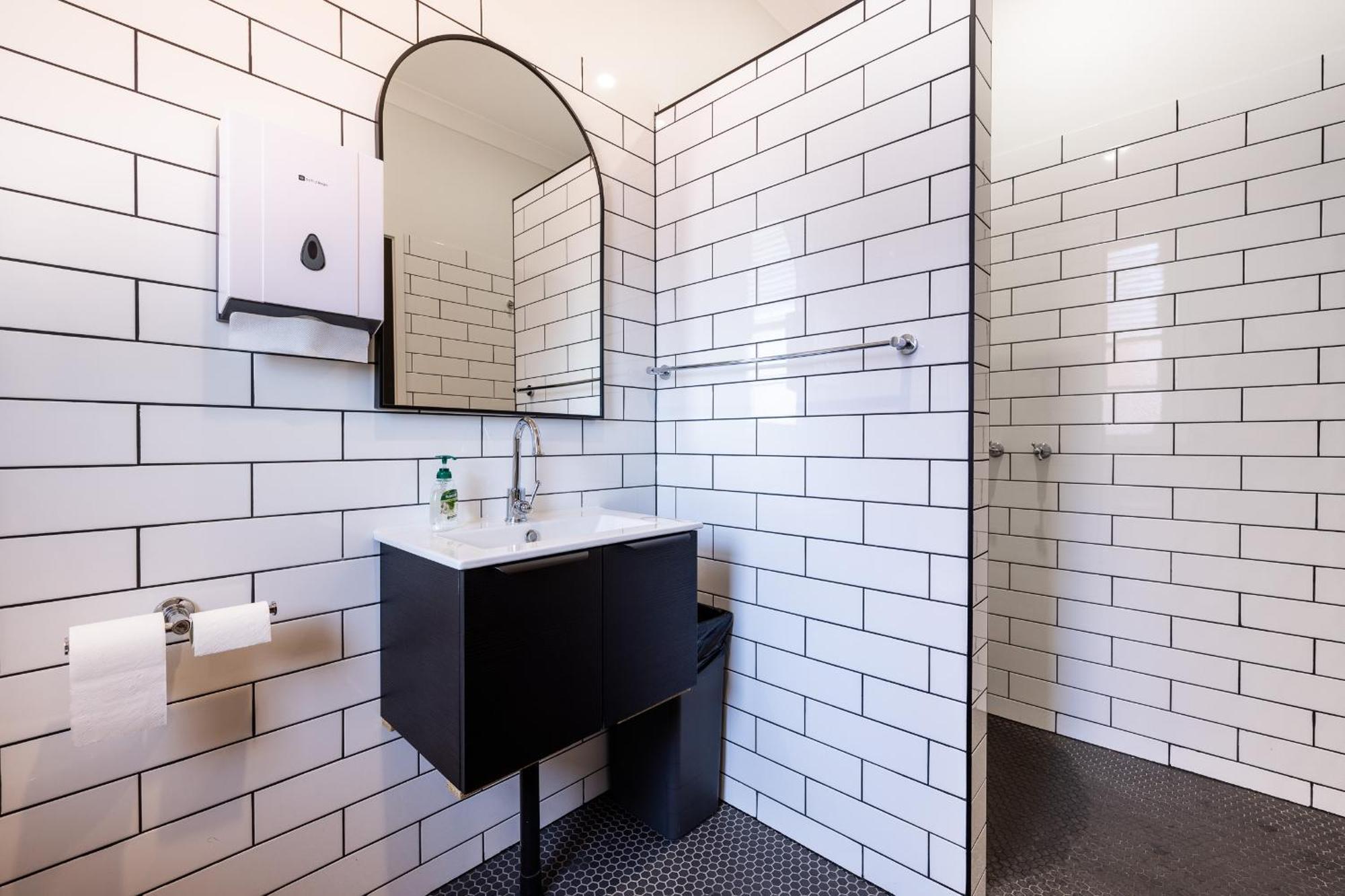 The Tamworth Hotel Luaran gambar