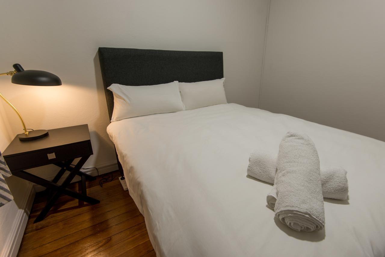 The Tamworth Hotel Luaran gambar