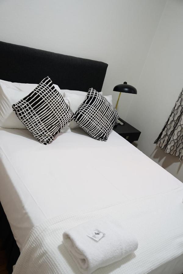 The Tamworth Hotel Luaran gambar